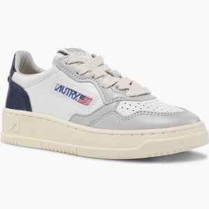 NEW Autry Kulk Medalist Low Water Resistant Sneakers